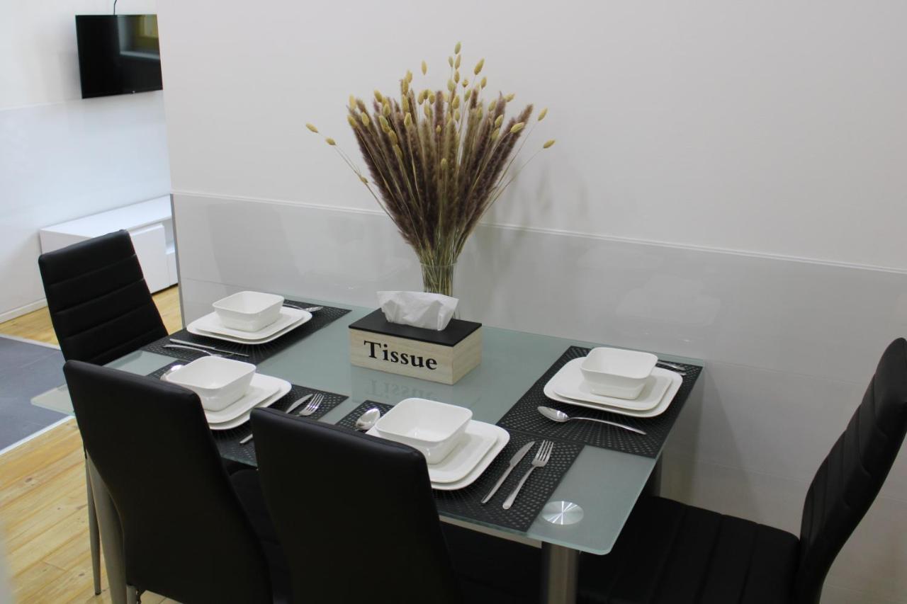 Apartment Lyly - Modern With Free Parking Prag